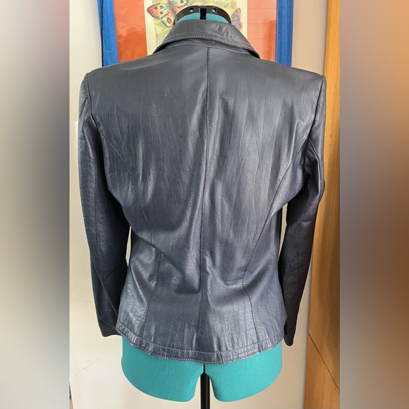 Vintage Leather Blazer - Picture 8 of 9